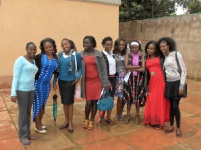 A GATHERING OF GRADS!